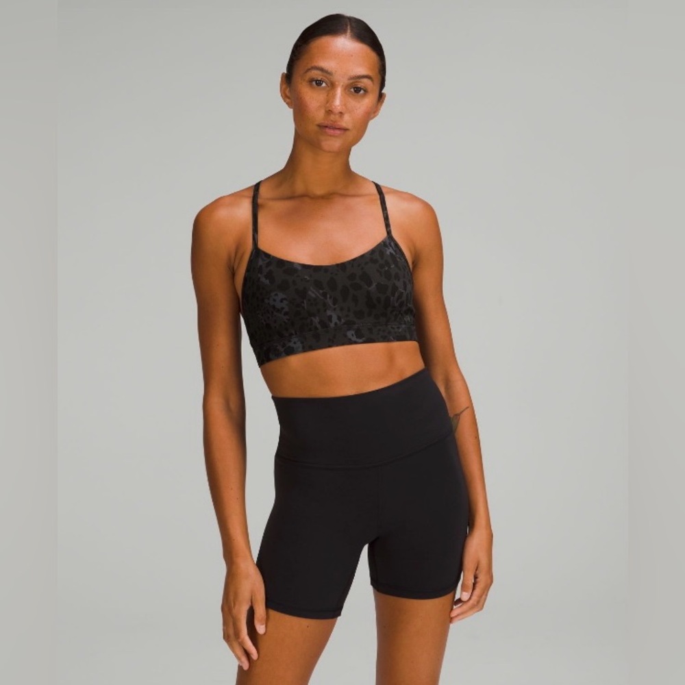 Lululemon Flow Y Nulu Sports Bra